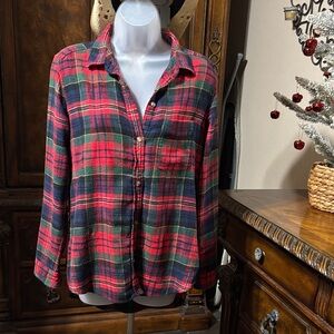 American Eagle  ahh-mazingly soft boyfriend fit plaid flannel